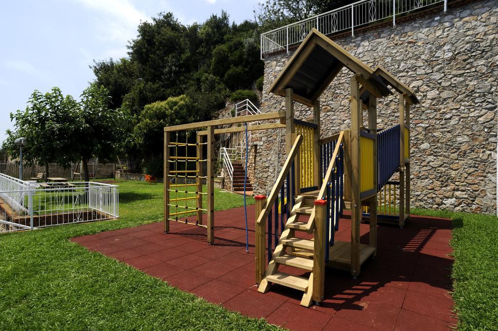 Residence Sant'Anna Pietra Ligure Εξωτερικό φωτογραφία