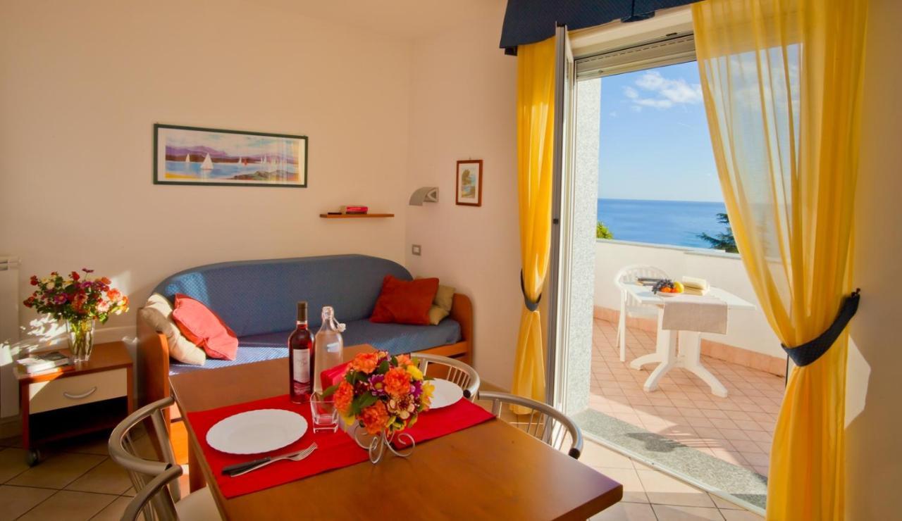 Residence Sant'Anna Pietra Ligure Εξωτερικό φωτογραφία