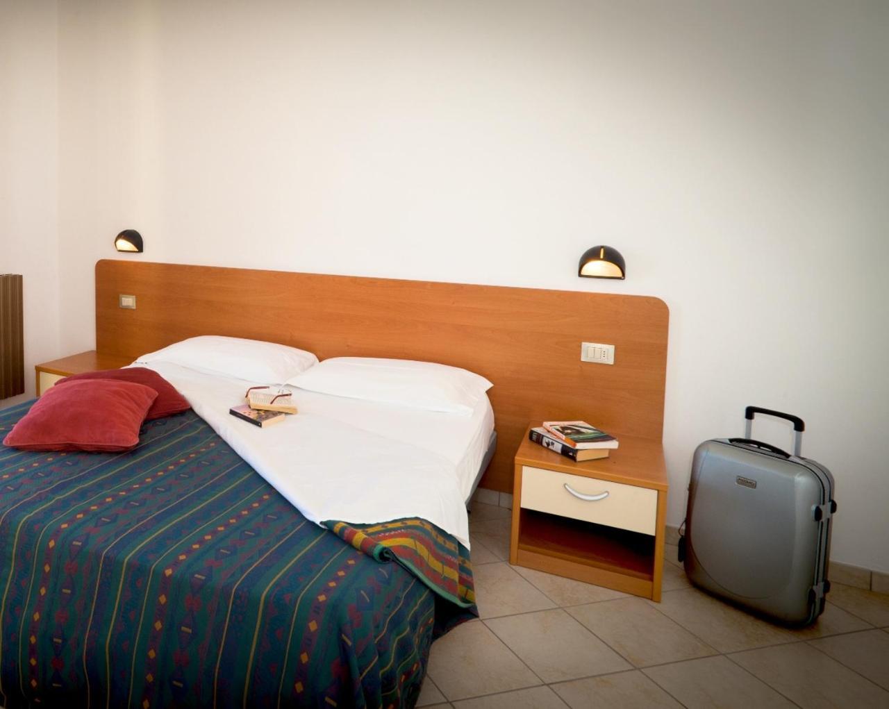 Residence Sant'Anna Pietra Ligure Εξωτερικό φωτογραφία