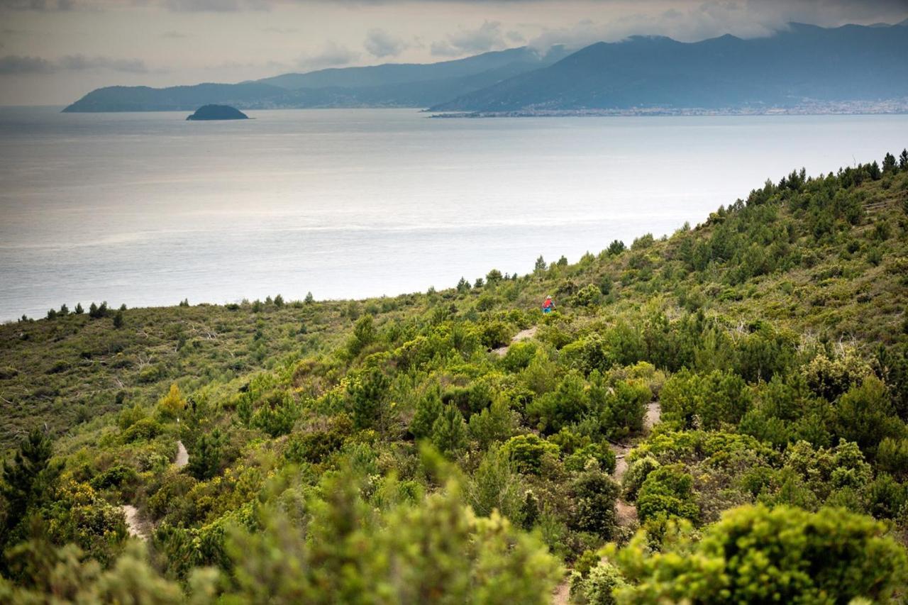 Residence Sant'Anna Pietra Ligure Εξωτερικό φωτογραφία